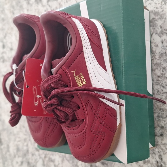 Baby Pumas - Picture 2 of 6